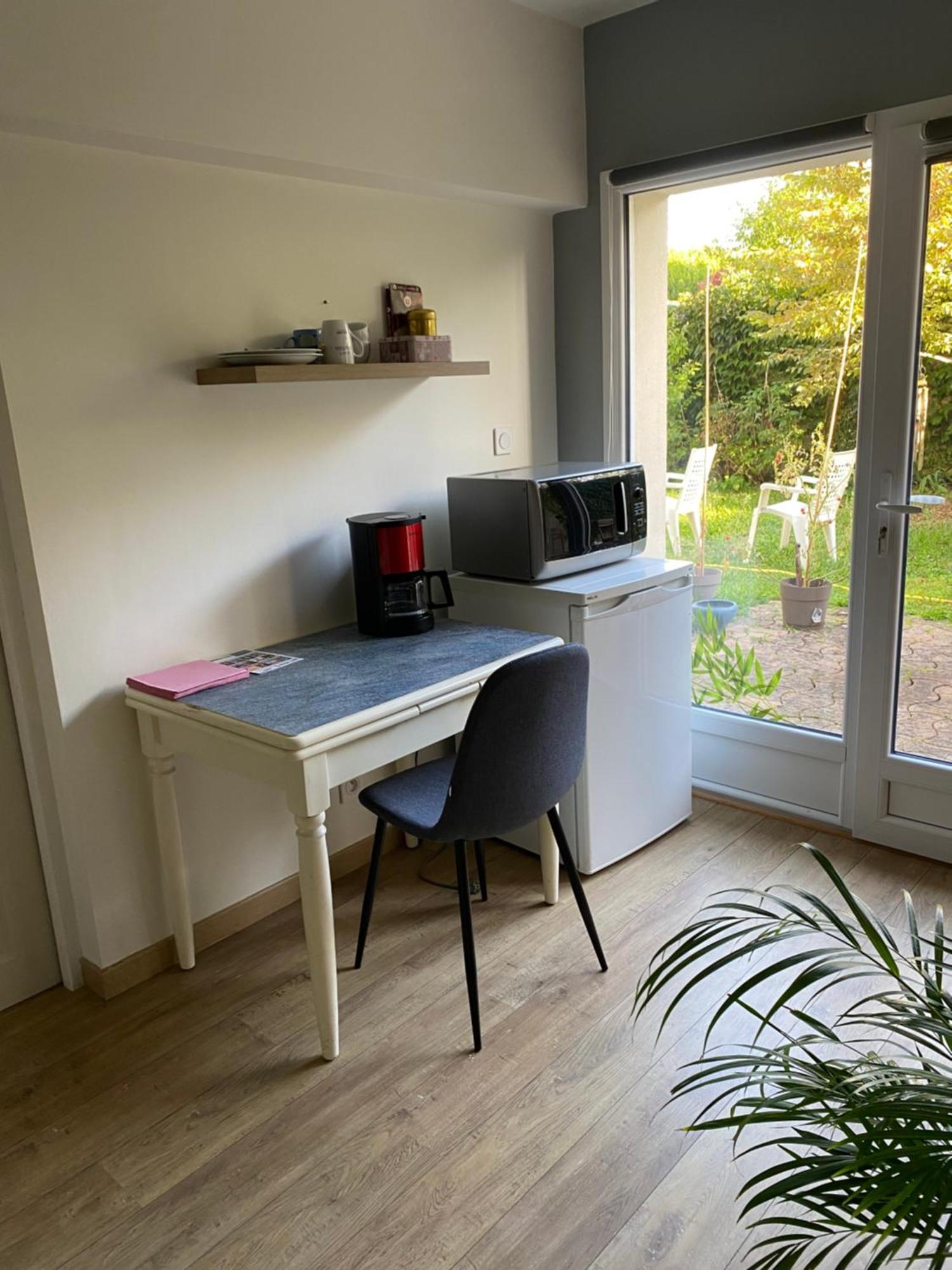 Chambre En Duplex, Entree Autonome, Sdb Privative Taverny Extérieur photo